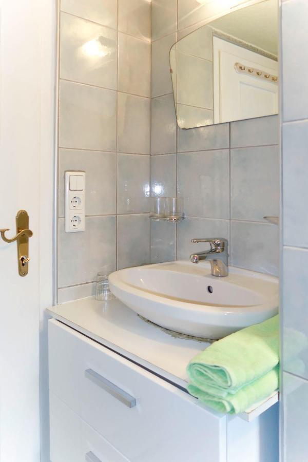 Apartment Huber - Git110 By Interhome *
