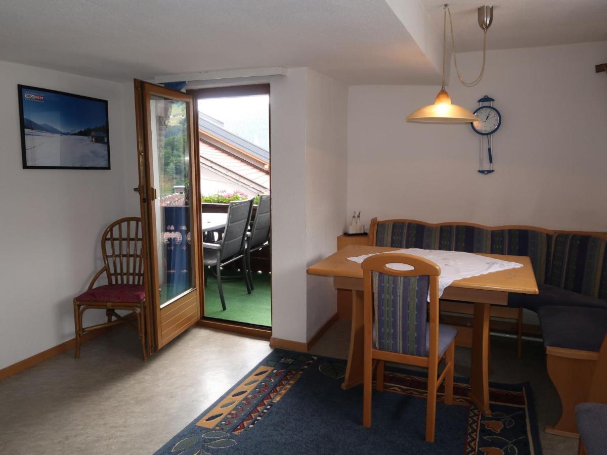 Huber - Git110 By Interhome